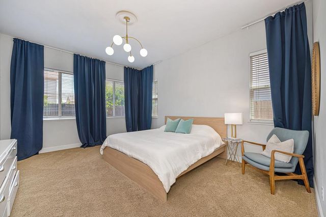 9715 Collie Way, Elk Grove, CA 95757