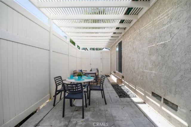 13903 Hesby Street, Sherman Oaks, CA 91423