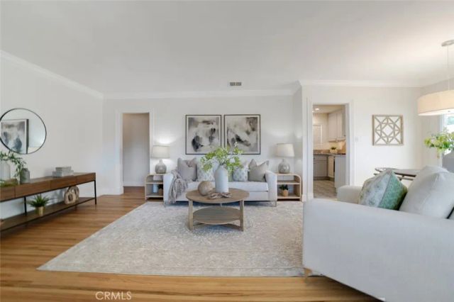 13903 Hesby Street, Sherman Oaks, CA 91423