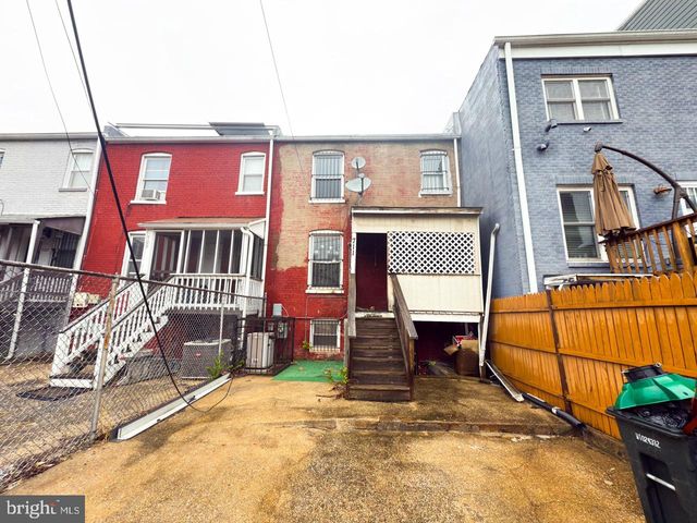 711 FLORIDA AVE NE, Washington, DC 20002