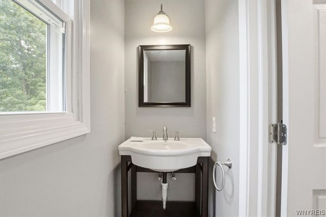 3275 Wilson Youngstown Road, Wilson, NY 14172