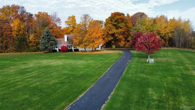 3275 Wilson Youngstown Road, Wilson, NY 14172