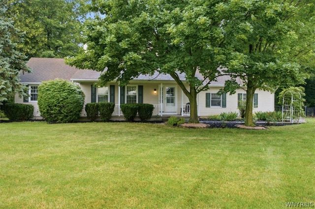 3275 Wilson Youngstown Road, Wilson, NY 14172