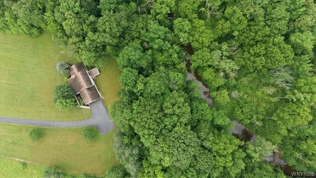 3275 Wilson Youngstown Road, Wilson, NY 14172
