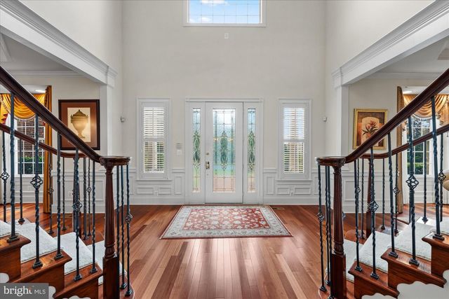 43126 MEADOW GROVE DR, Ashburn, VA 20147