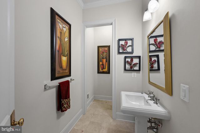 43126 MEADOW GROVE DR, Ashburn, VA 20147