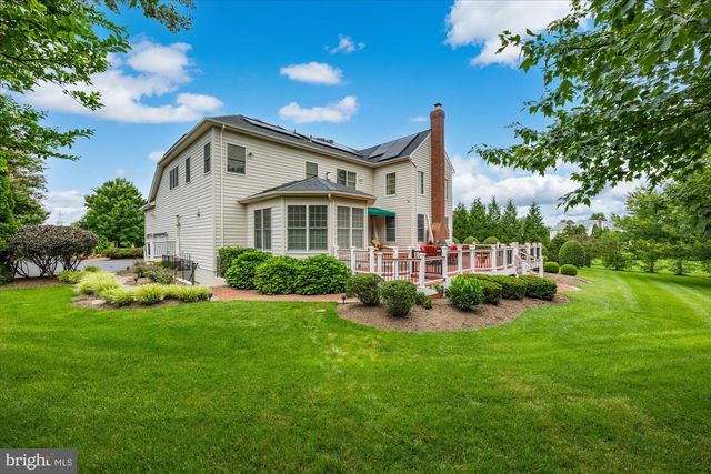 43126 MEADOW GROVE DR, Ashburn, VA 20147
