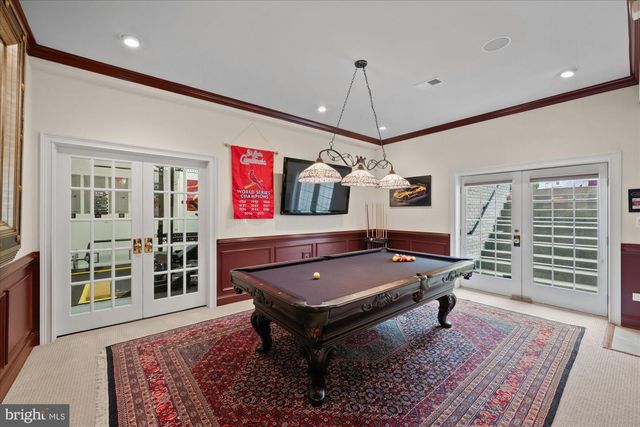 43126 MEADOW GROVE DR, Ashburn, VA 20147
