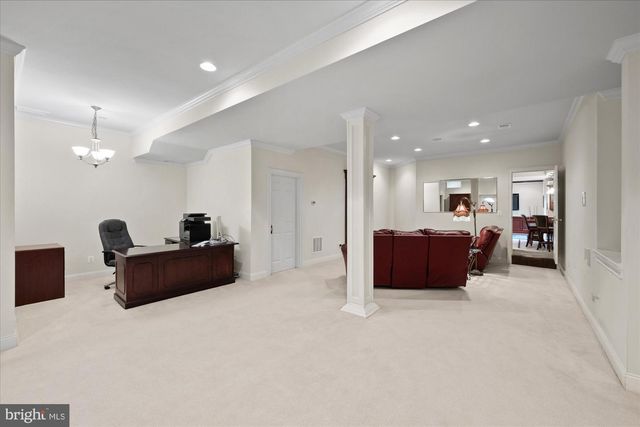 43126 MEADOW GROVE DR, Ashburn, VA 20147
