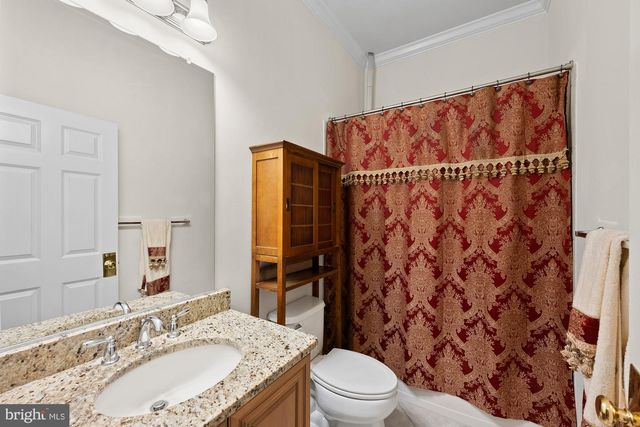43126 MEADOW GROVE DR, Ashburn, VA 20147