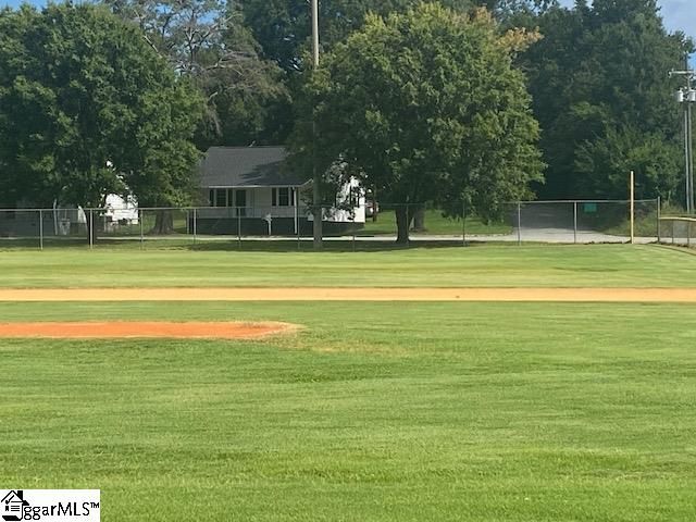 30 Baldwin Street, Greenville, SC 29611