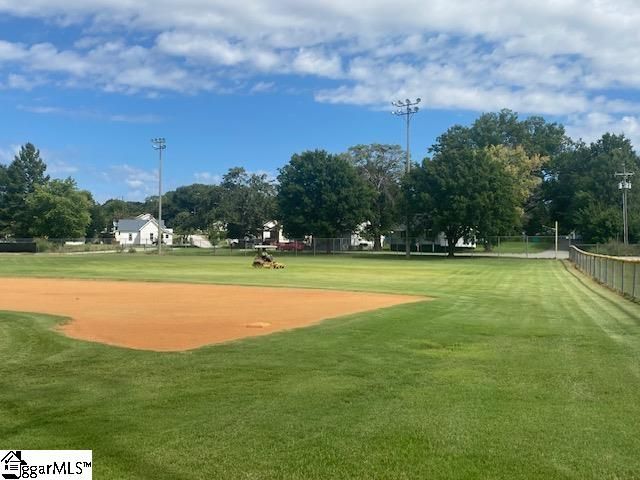 30 Baldwin Street, Greenville, SC 29611