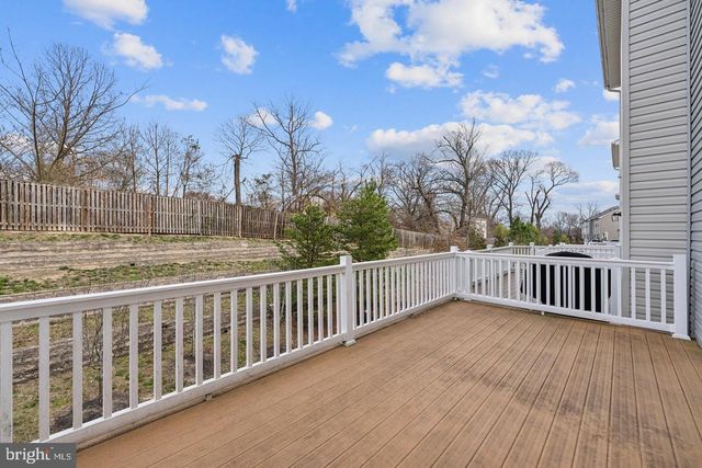 1660 DOROTHY LN, Woodbridge, VA 22191