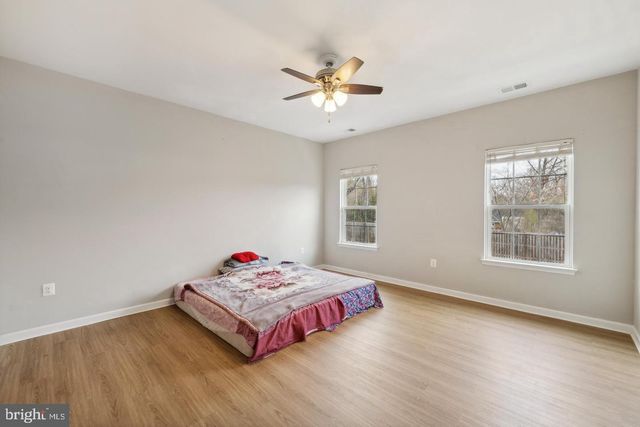 1660 DOROTHY LN, Woodbridge, VA 22191