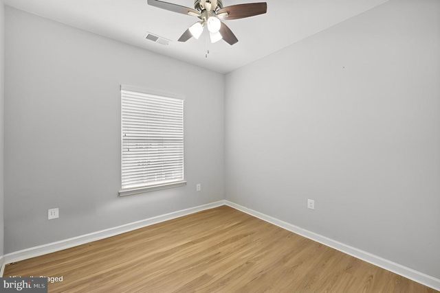 1660 DOROTHY LN, Woodbridge, VA 22191