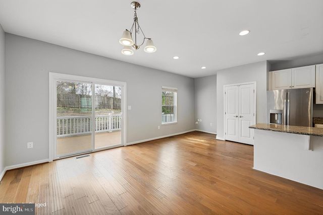 1660 DOROTHY LN, Woodbridge, VA 22191
