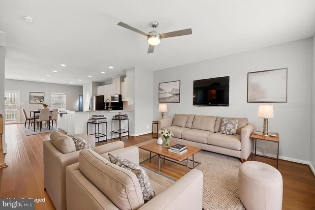 1660 DOROTHY LN, Woodbridge, VA 22191