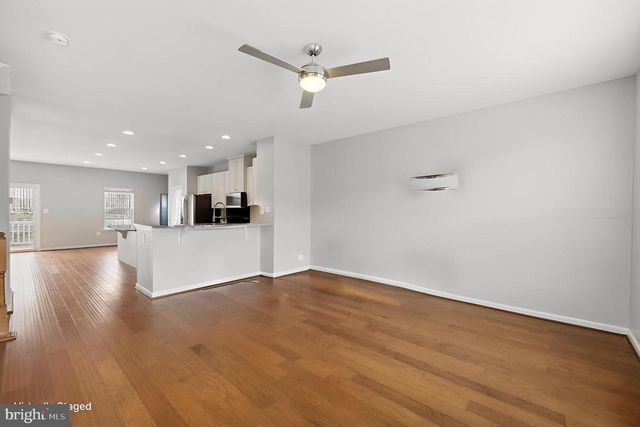 1660 DOROTHY LN, Woodbridge, VA 22191