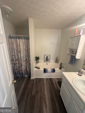 105 Delray Circle, Griffin, GA 30224