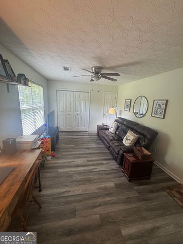 105 Delray Circle, Griffin, GA 30224