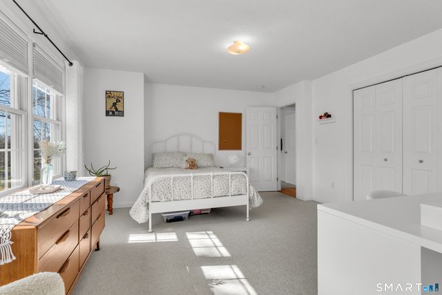 322 Willow Road, Guilford, CT 06437