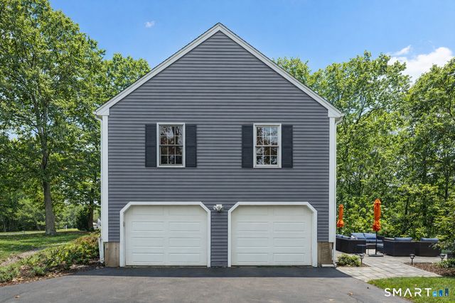 322 Willow Road, Guilford, CT 06437