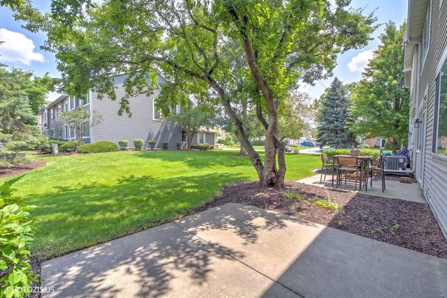 3185 ANTON Drive 3185, Aurora, IL 60504