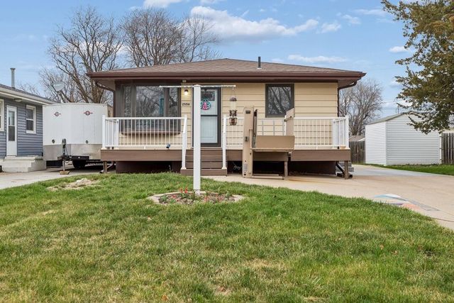 2554 AVENUE L, Council Bluffs, IA 51501