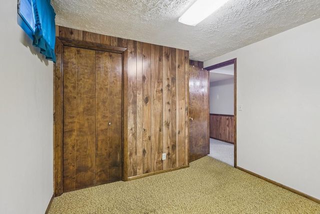 2554 AVENUE L, Council Bluffs, IA 51501