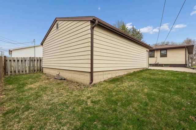 2554 AVENUE L, Council Bluffs, IA 51501