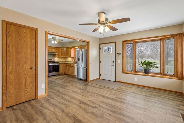 2554 AVENUE L, Council Bluffs, IA 51501