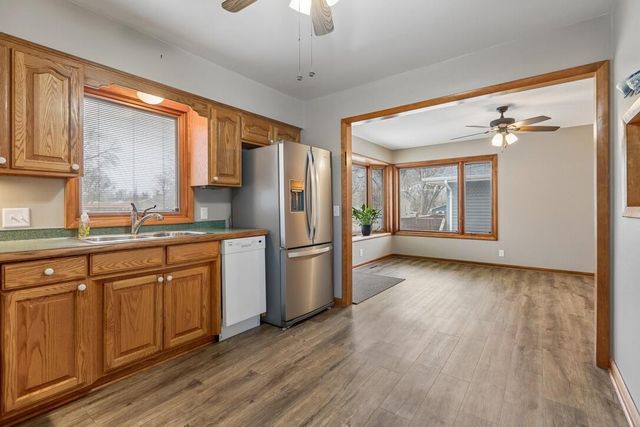 2554 AVENUE L, Council Bluffs, IA 51501