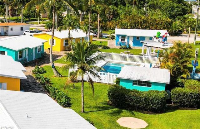 14621 McGregor BLVD 1, Fort Myers, FL 33908