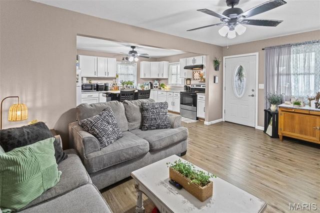 608 Brant Street, Pleasant Hill, IL 62366