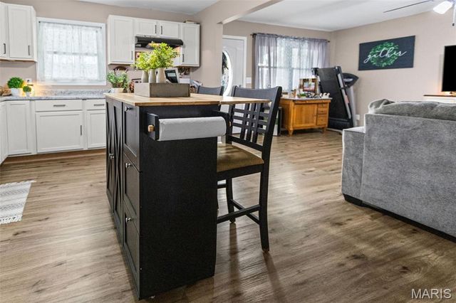 608 Brant Street, Pleasant Hill, IL 62366