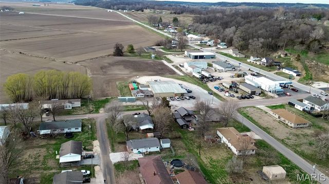 608 Brant Street, Pleasant Hill, IL 62366