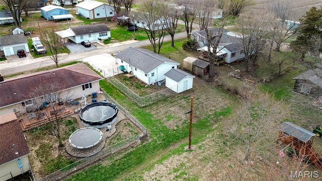 608 Brant Street, Pleasant Hill, IL 62366