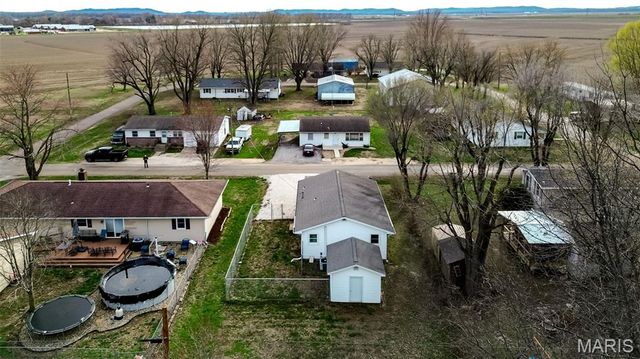 608 Brant Street, Pleasant Hill, IL 62366