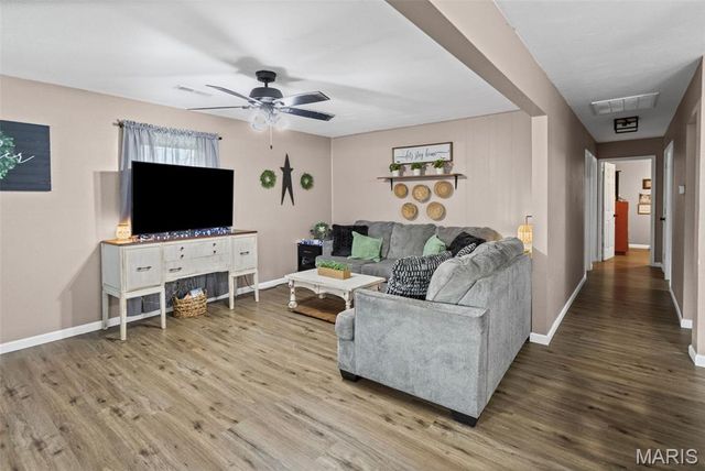 608 Brant Street, Pleasant Hill, IL 62366