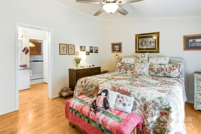 110 Pinellas Street, Hendersonville, NC 28791