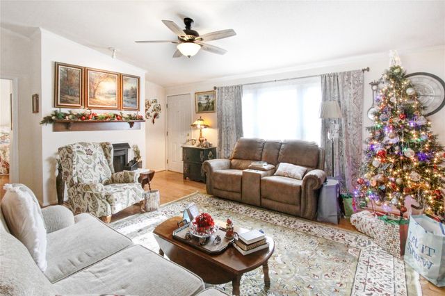 110 Pinellas Street, Hendersonville, NC 28791