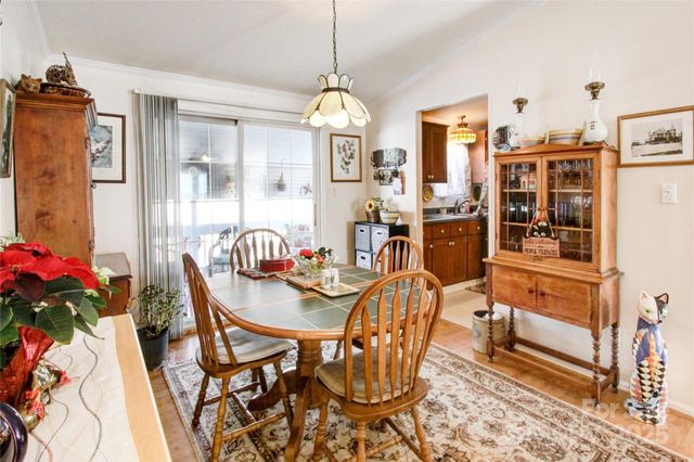 110 Pinellas Street, Hendersonville, NC 28791