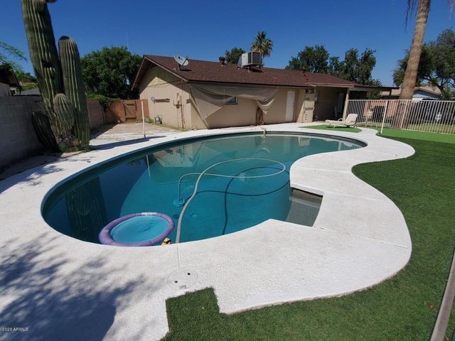 3327 W Joan De Arc Avenue, Phoenix, AZ 85029