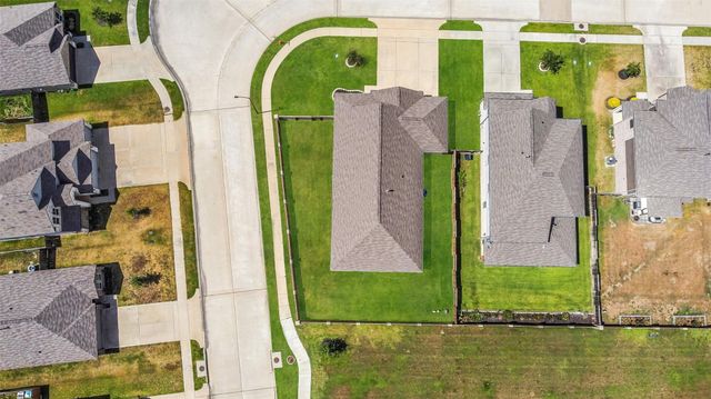 125 Highland Prairie Way, Waller, TX 77484