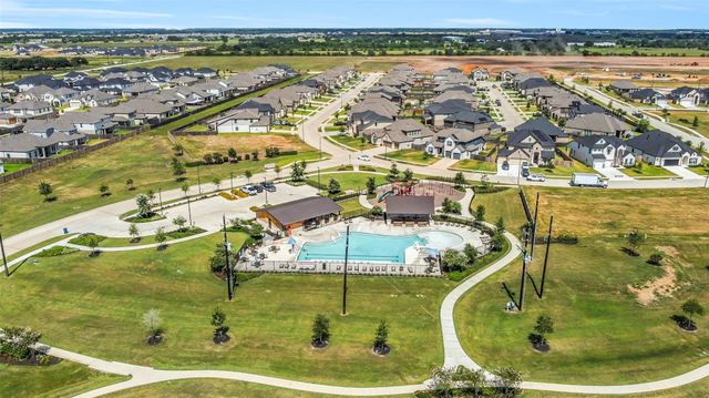 125 Highland Prairie Way, Waller, TX 77484
