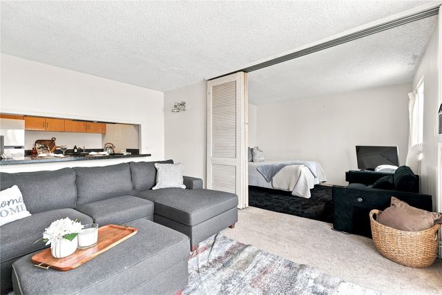98-1038 Moanalua Road 7-804, Aiea, HI 96701