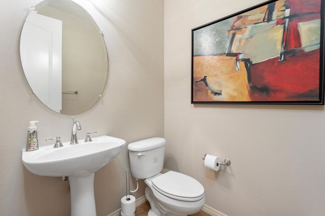 3 Clear Lake Drive, Rancho Mirage, CA 92270