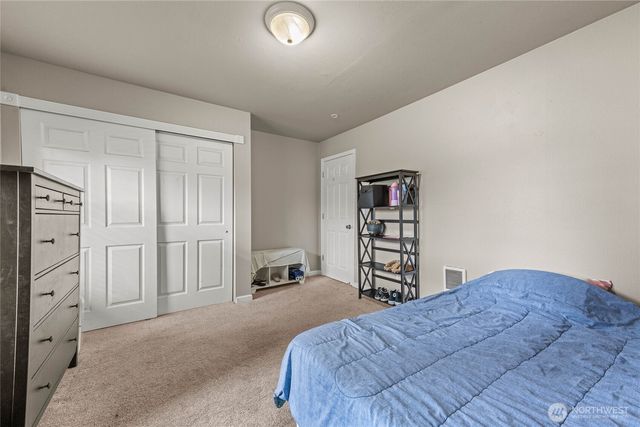 5911 S Thompson Avenue, Tacoma, WA 98408