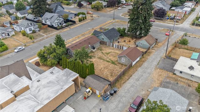 5911 S Thompson Avenue, Tacoma, WA 98408