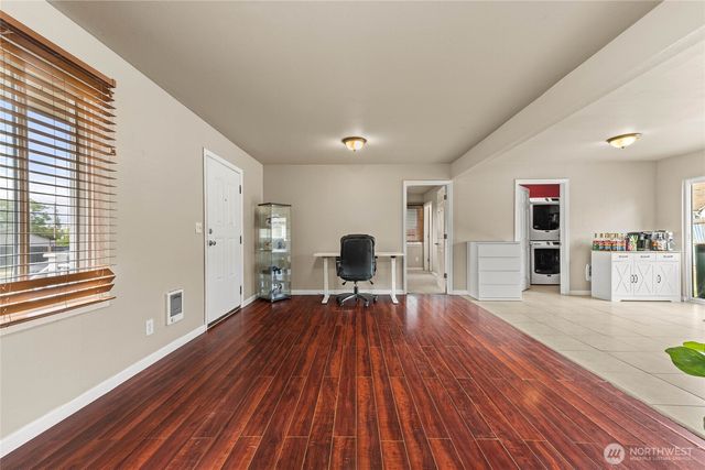 5911 S Thompson Avenue, Tacoma, WA 98408